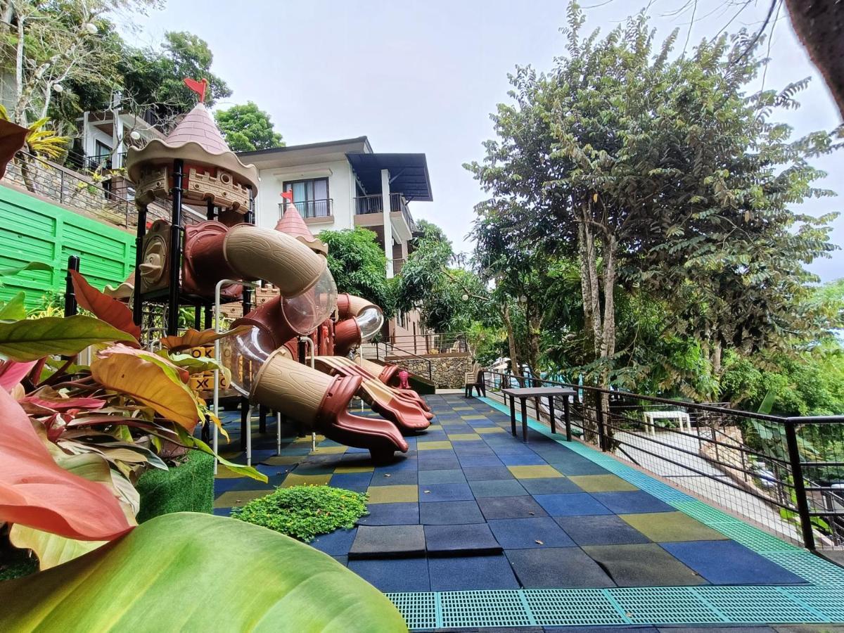 Mist Mountain Resort Powered By Cocotel Cebú Exterior foto